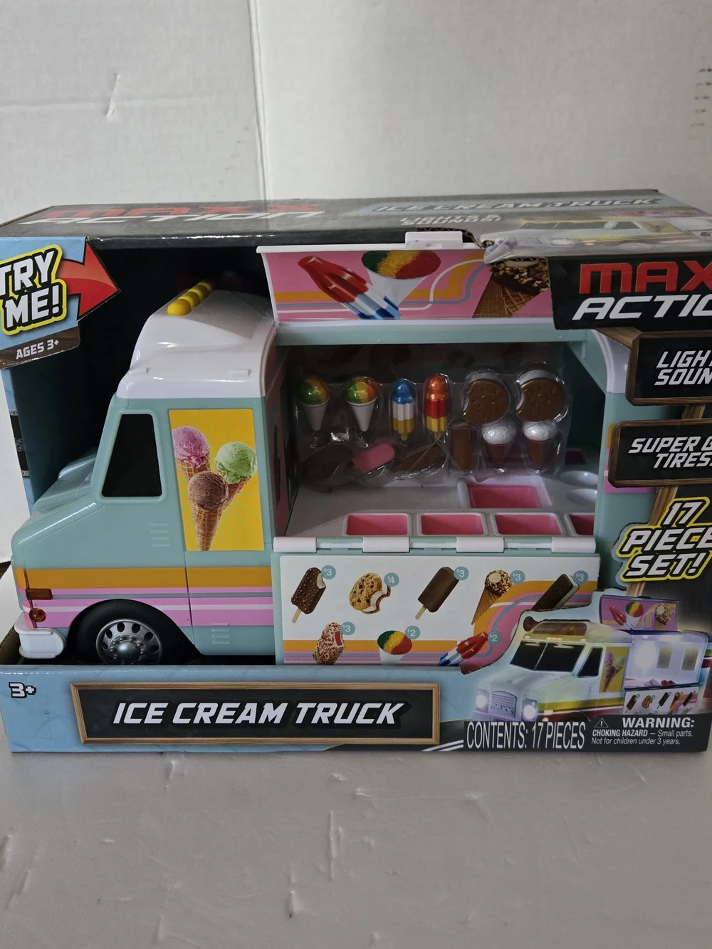 Maxx Action Kids Ice Cream 17 Piece Truck Playset Lights & Sound